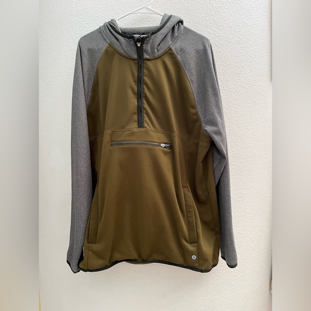 Xersion Men's Olive and Gray Lightweight Jacket